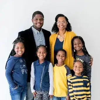 Terrence and Thais Jones with their five children